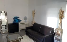 Studio A 2 Arret De Paris